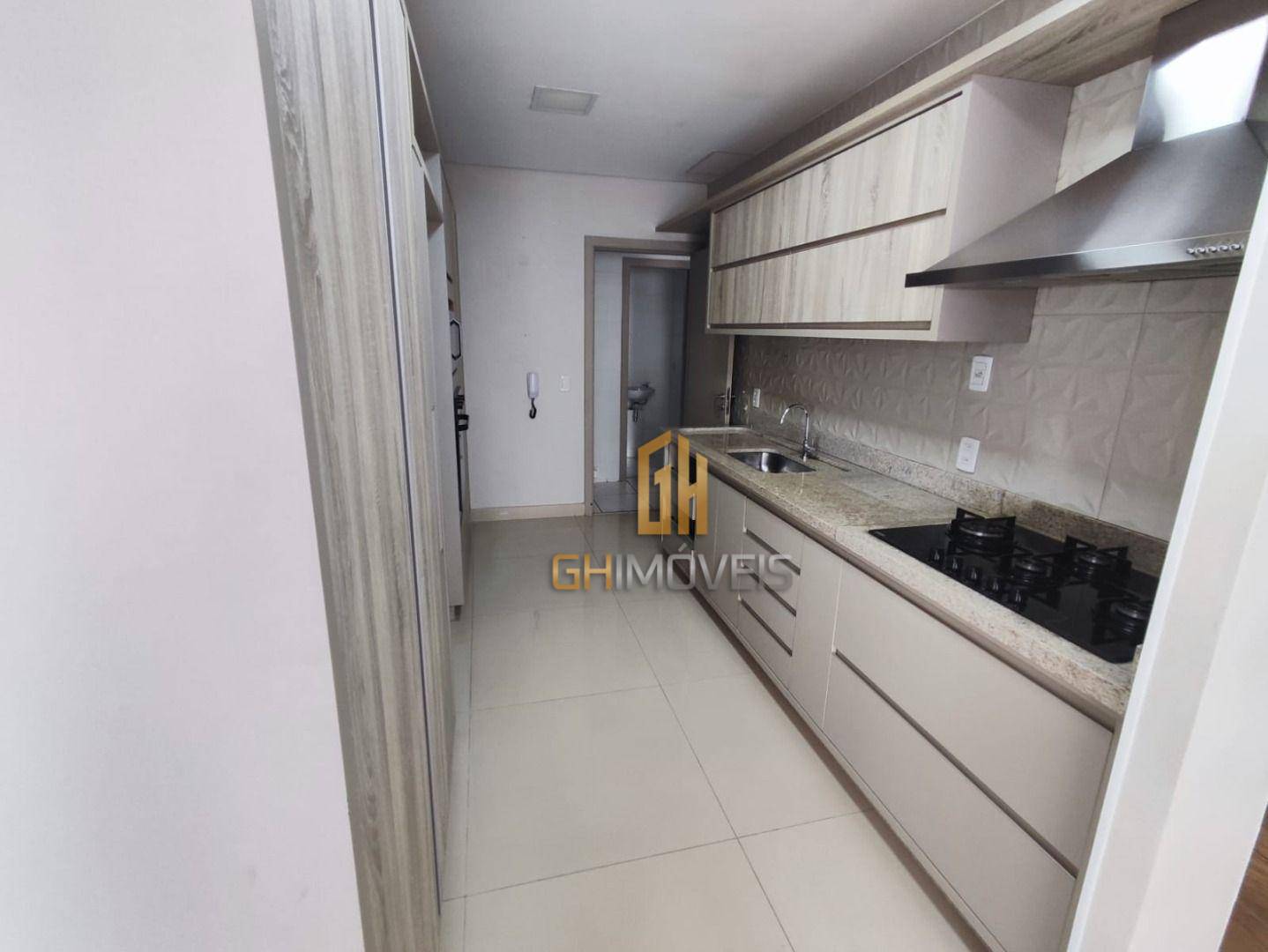 Apartamento à venda com 4 quartos, 159m² - Foto 11