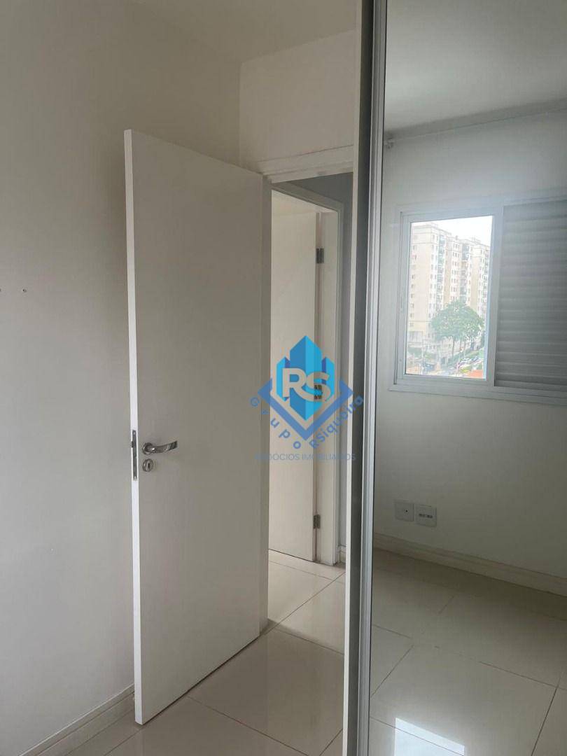 Apartamento para alugar com 2 quartos, 52m² - Foto 13