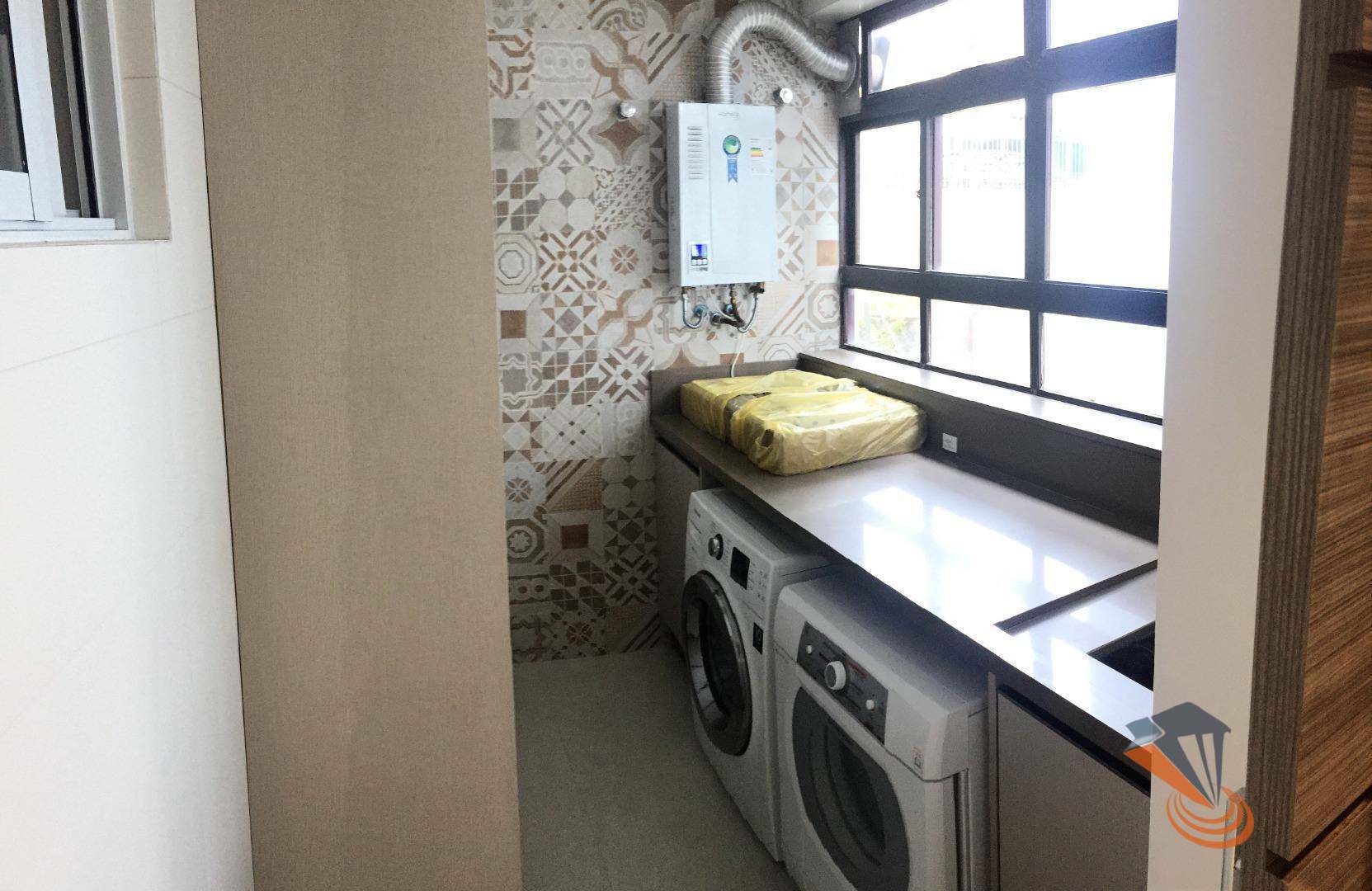 Apartamento à venda com 4 quartos, 130m² - Foto 12