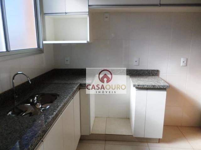 Apartamento à venda com 3 quartos, 76m² - Foto 21