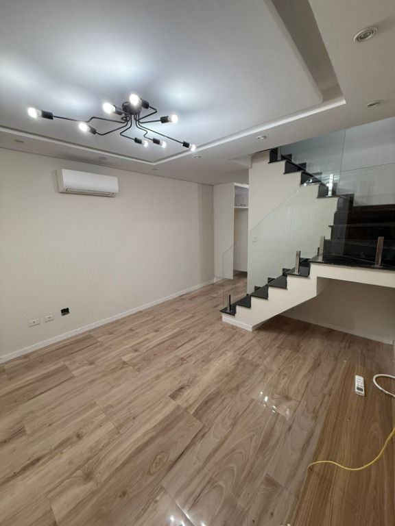 Sobrado à venda com 2 quartos, 130m² - Foto 14