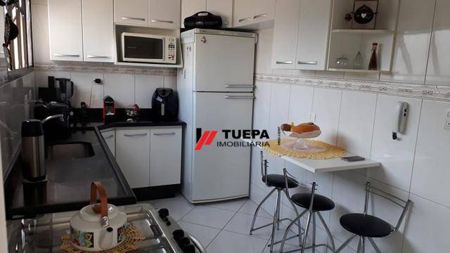 Apartamento à venda com 2 quartos, 70m² - Foto 13