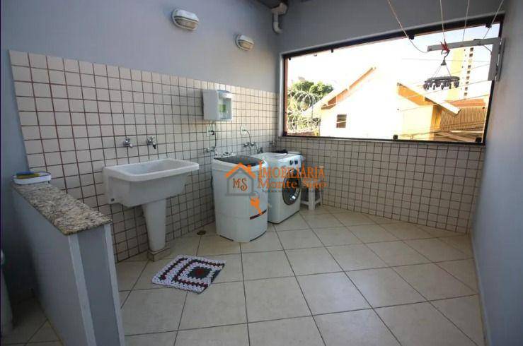 Sobrado à venda com 3 quartos, 320m² - Foto 17