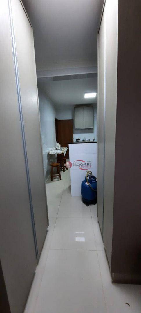 Apartamento à venda com 2 quartos, 80m² - Foto 14