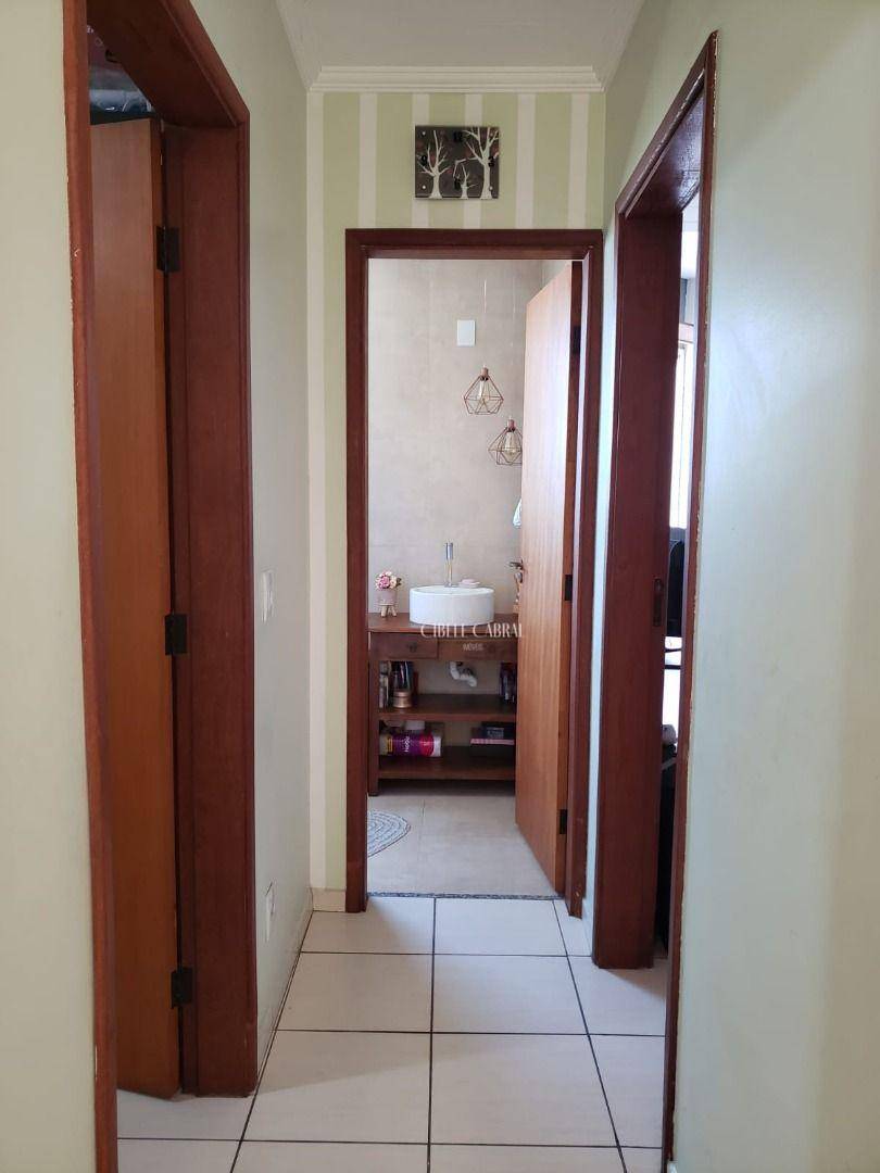 Apartamento à venda com 2 quartos, 75m² - Foto 23