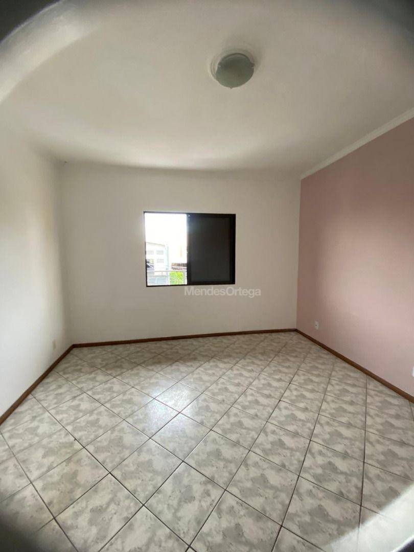 Apartamento para alugar com 2 quartos, 120m² - Foto 28