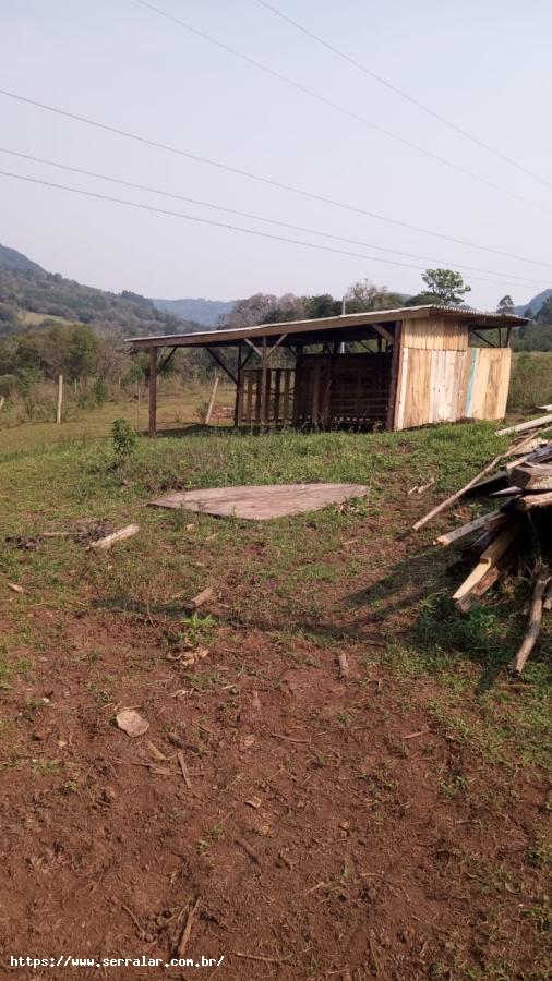 Sítio à venda com 3 quartos, 1m² - Foto 3