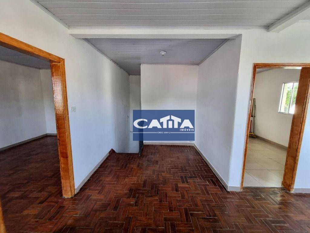 Casa para alugar com 1 quarto, 75m² - Foto 4