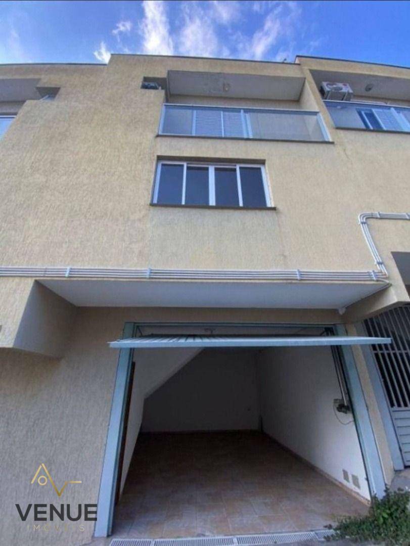 Sobrado à venda com 3 quartos, 81m² - Foto 2