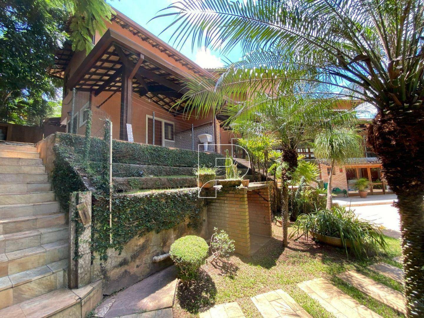 Casa de Condomínio para alugar com 4 quartos, 550m² - Foto 59