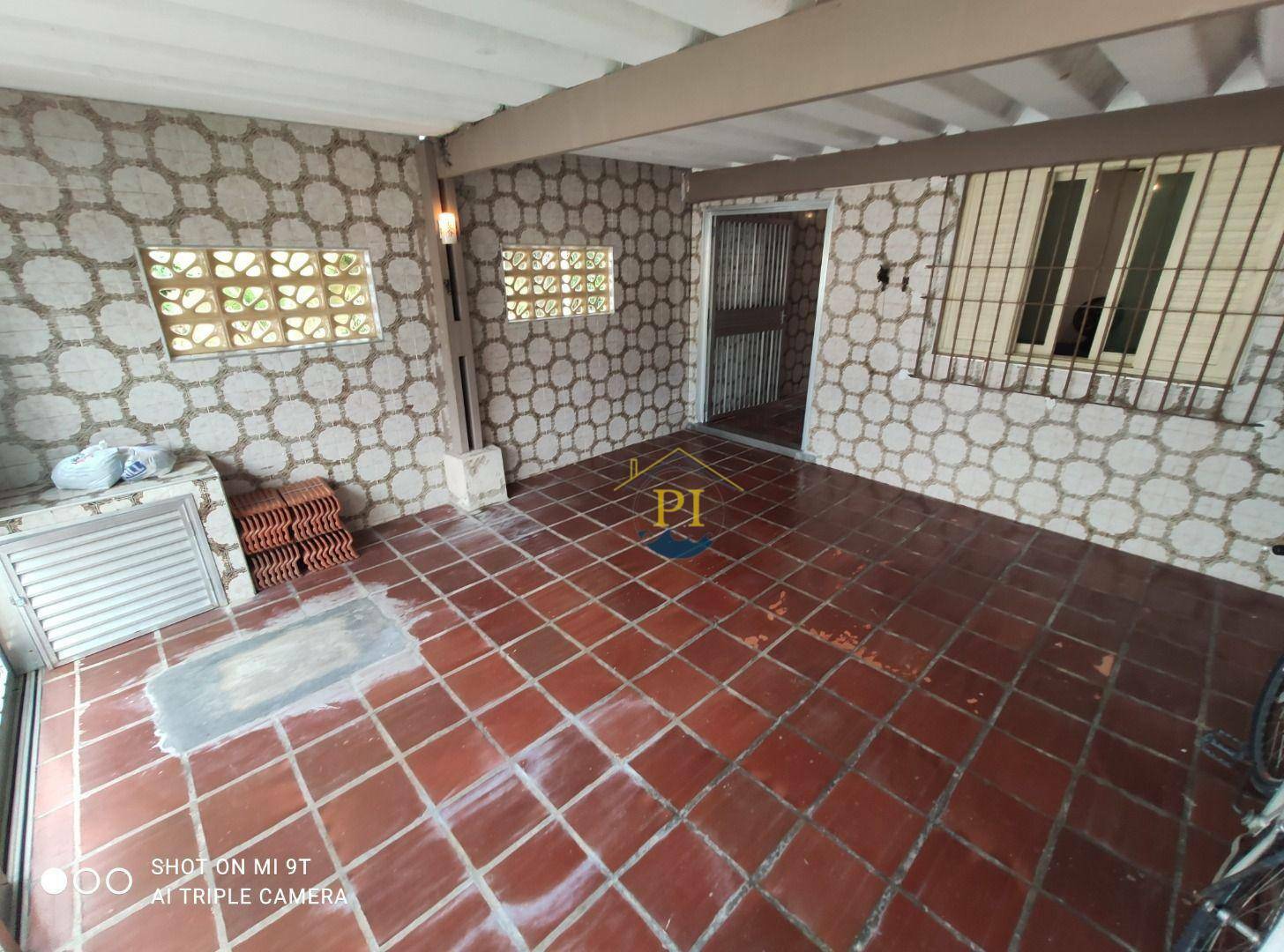 Casa à venda com 3 quartos, 130m² - Foto 11