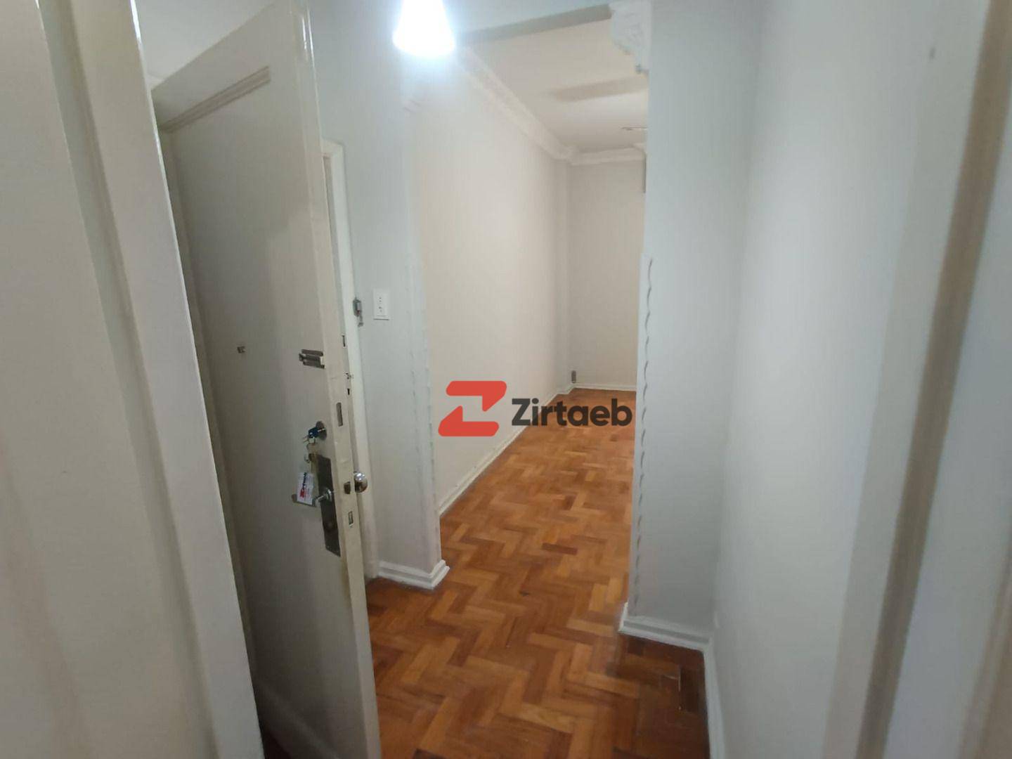 Apartamento para alugar com 2 quartos, 56m² - Foto 13