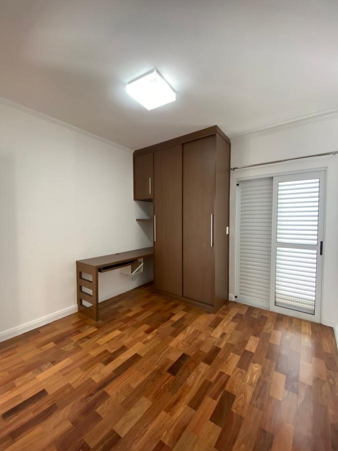 Casa de Condomínio à venda com 4 quartos, 350m² - Foto 12