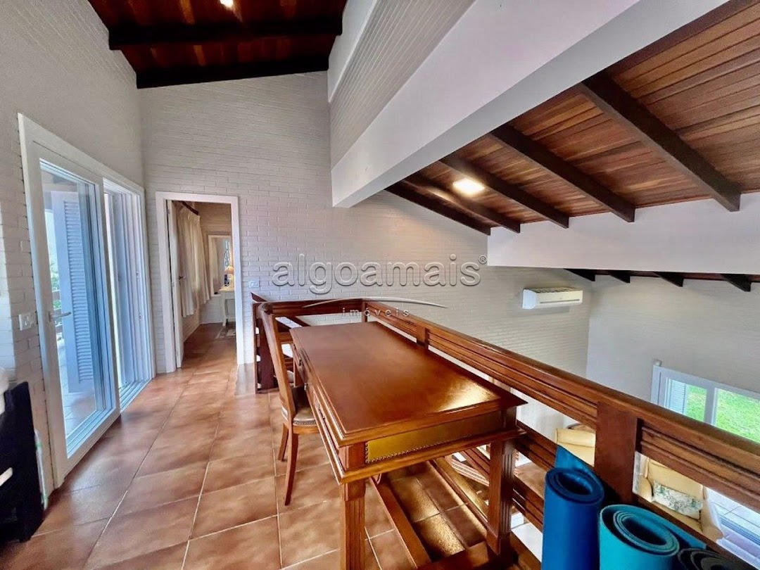 Casa à venda com 5 quartos, 228m² - Foto 39