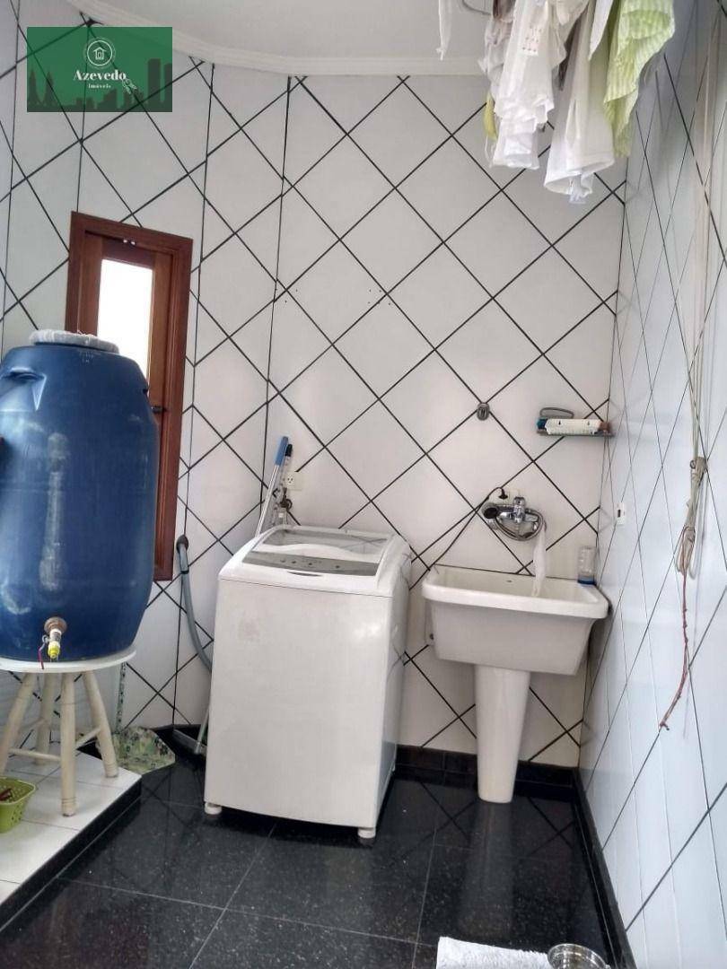 Sobrado à venda com 3 quartos, 305m² - Foto 13