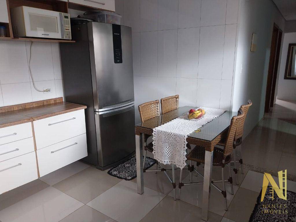 Casa à venda com 3 quartos, 90m² - Foto 9