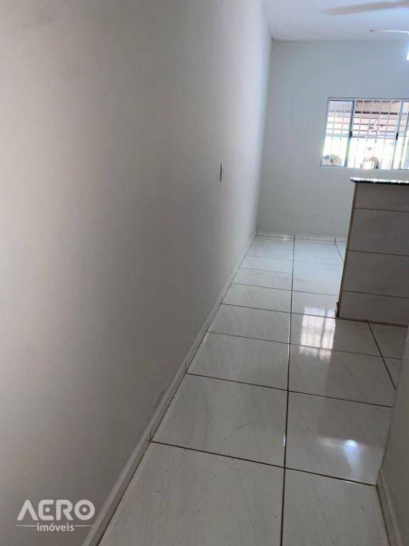 Casa para alugar com 2 quartos, 120m² - Foto 6