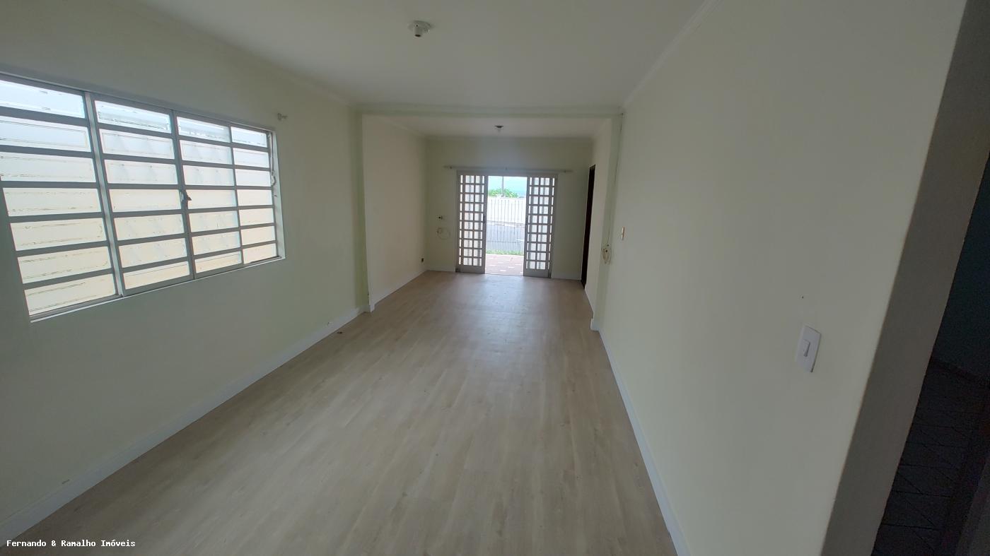 Casa à venda com 3 quartos, 510m² - Foto 7