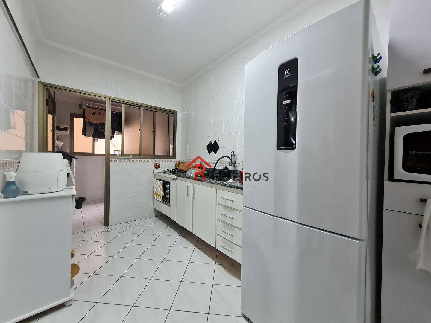 Apartamento à venda com 1 quarto, 58m² - Foto 10