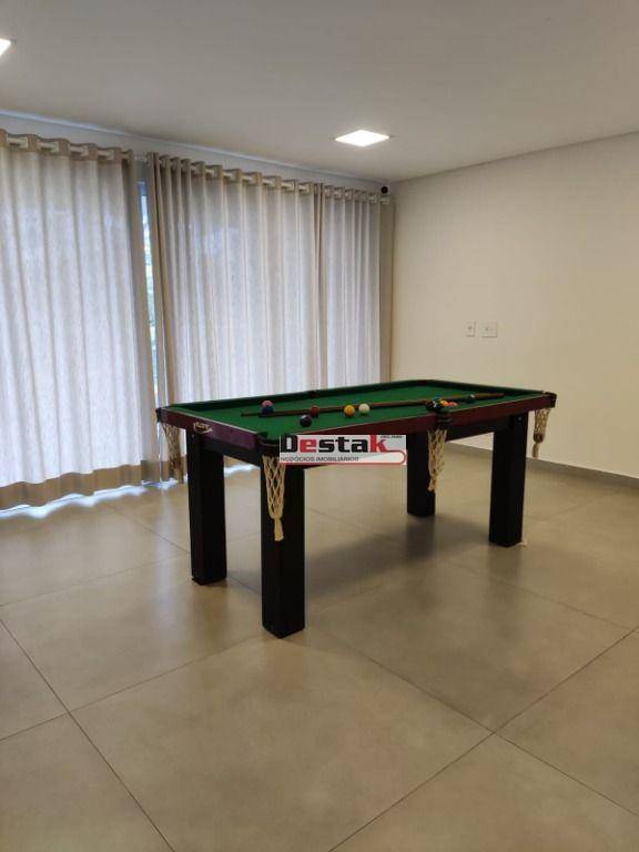 Apartamento à venda com 2 quartos, 64m² - Foto 31