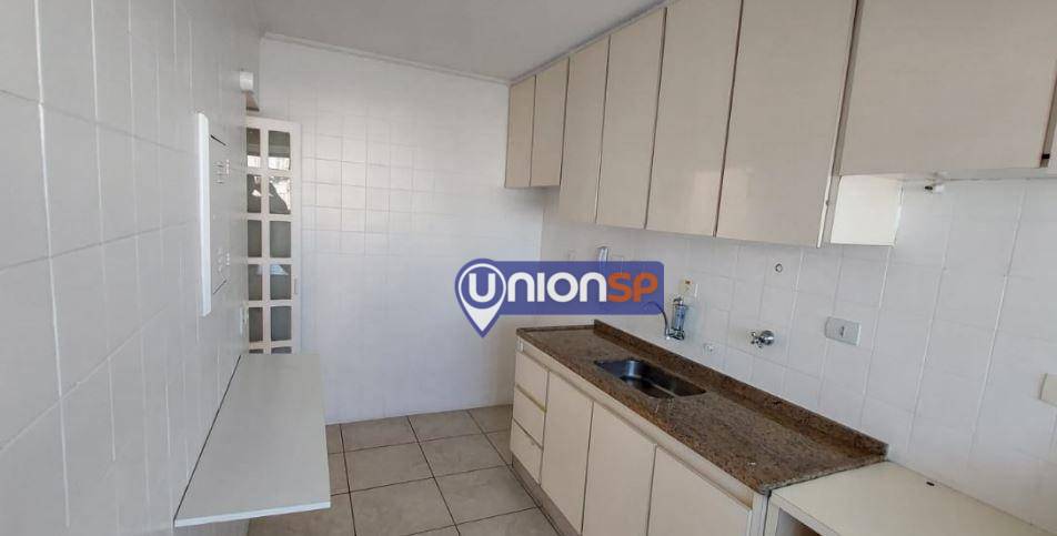 Apartamento à venda com 2 quartos, 64m² - Foto 10