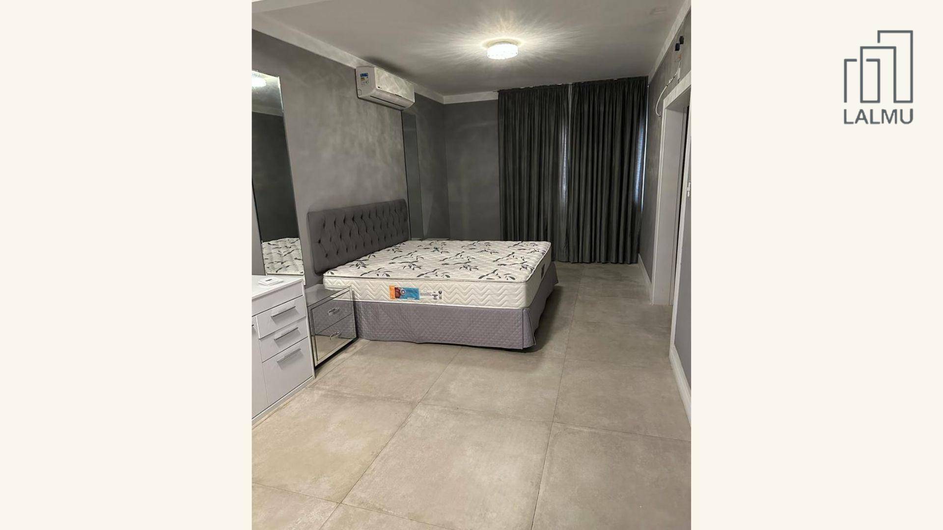 Apartamento para alugar com 3 quartos, 250m² - Foto 27