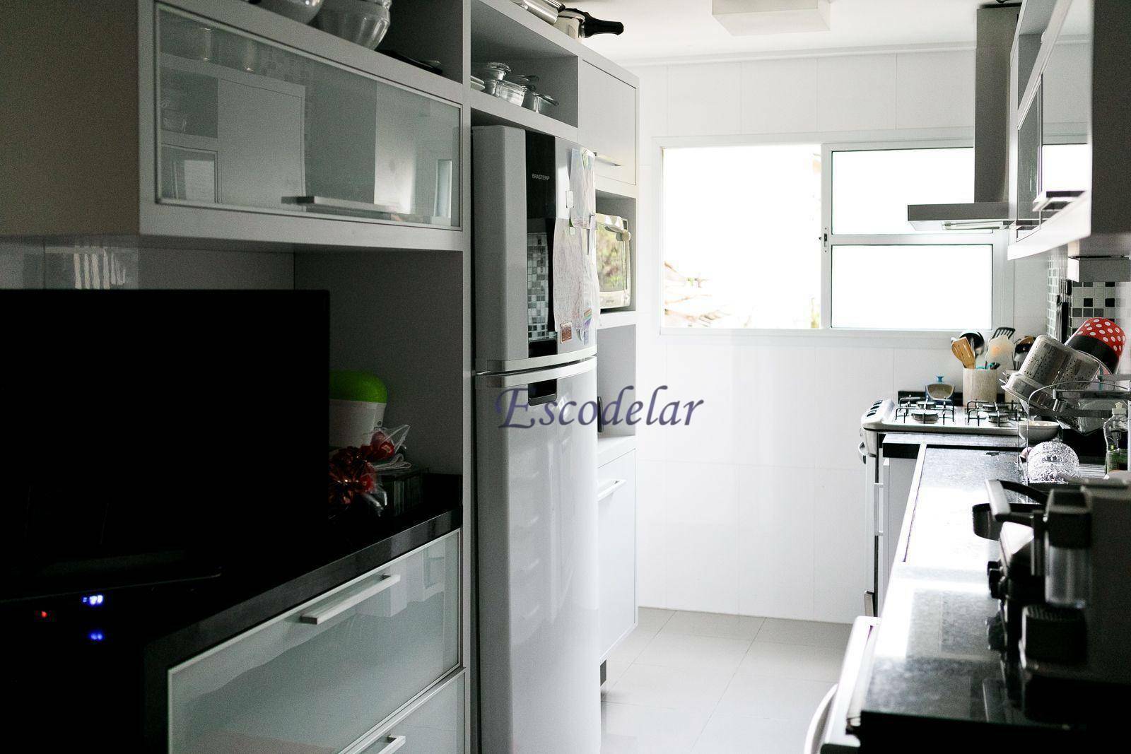 Apartamento à venda com 3 quartos, 130m² - Foto 17