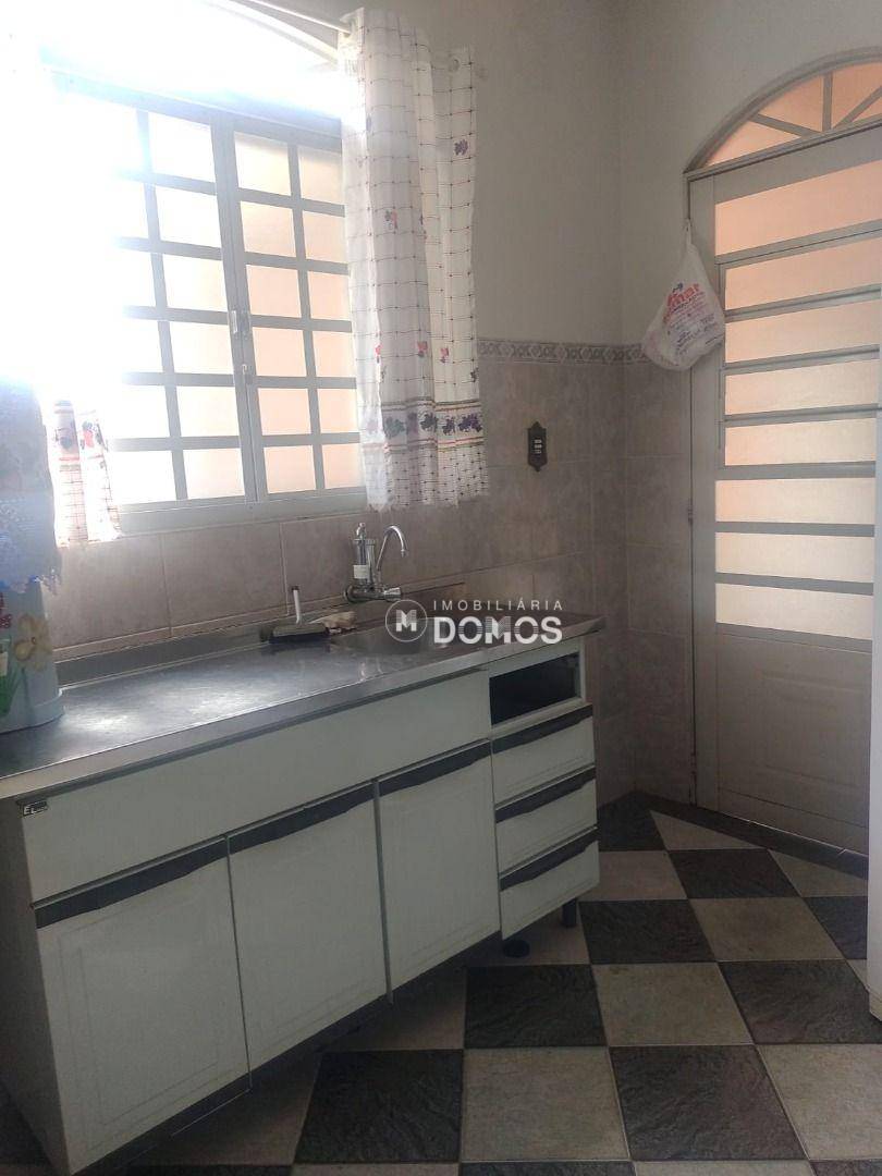 Casa à venda com 3 quartos, 161m² - Foto 23