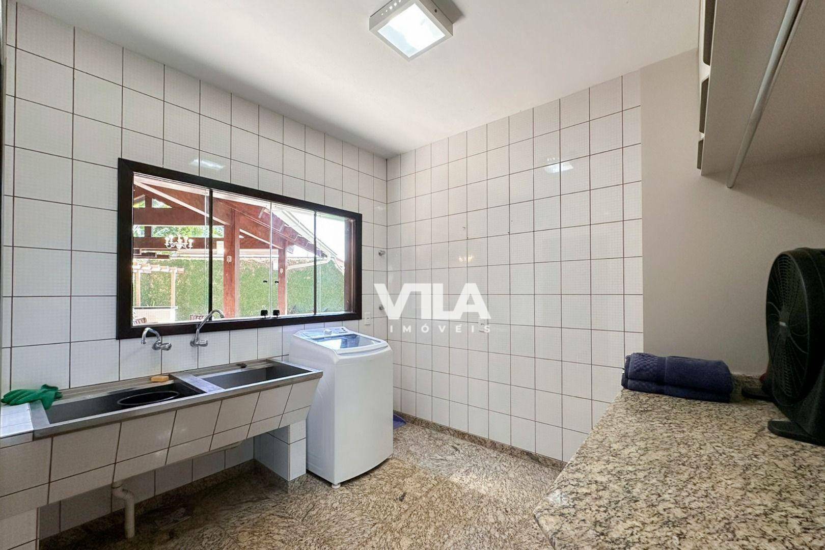 Casa à venda com 4 quartos, 313m² - Foto 44