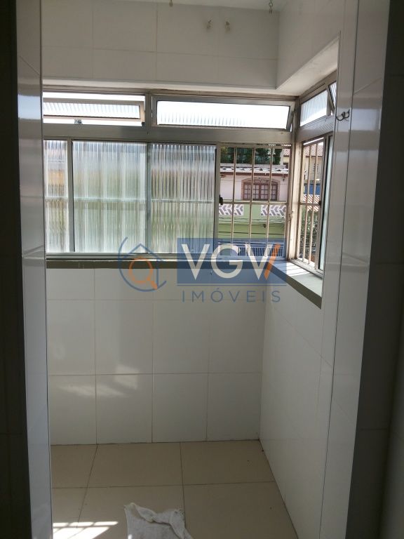 Apartamento à venda com 2 quartos, 50m² - Foto 14