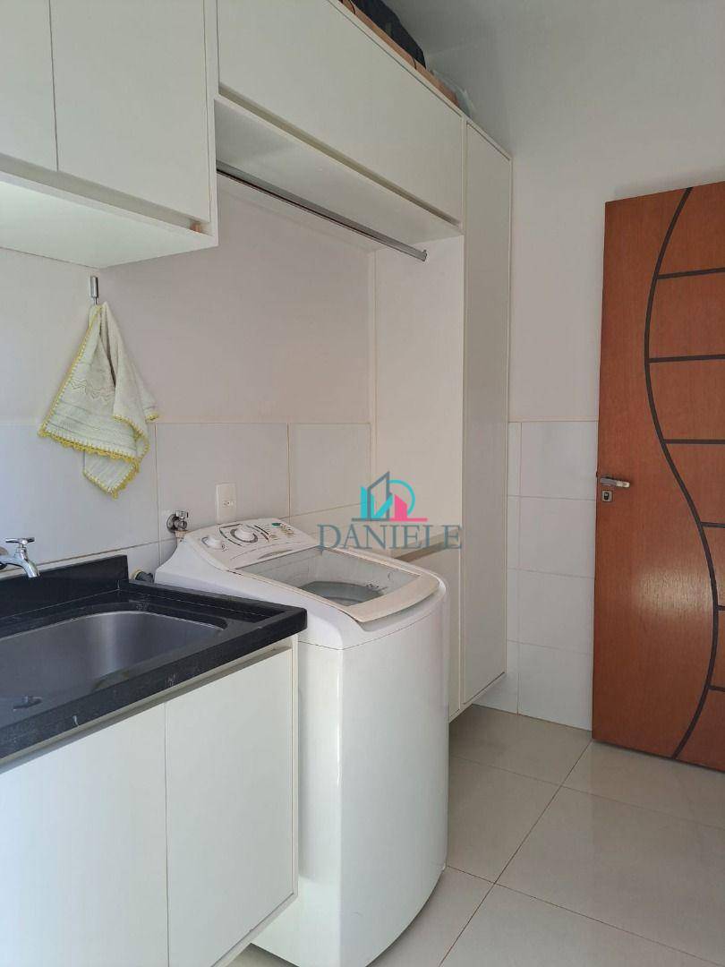 Casa à venda com 3 quartos, 84m² - Foto 16