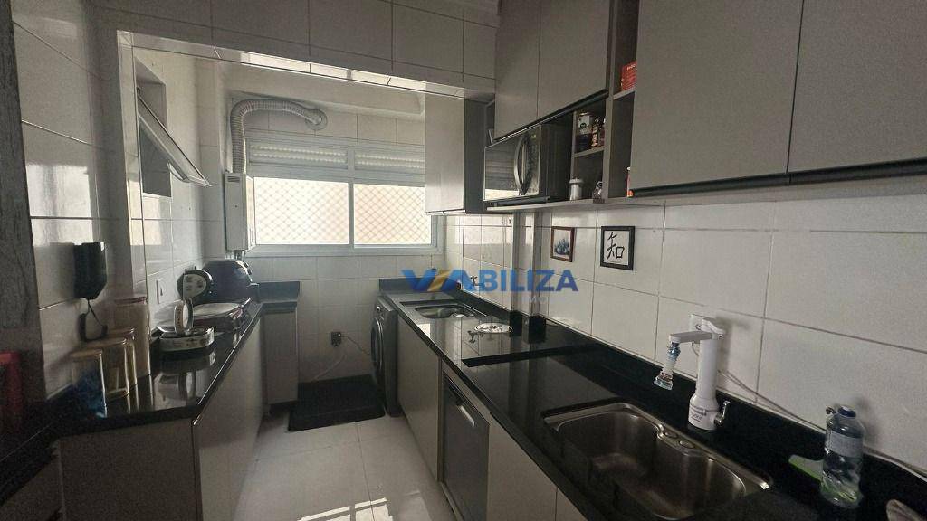 Apartamento à venda com 3 quartos, 77m² - Foto 8