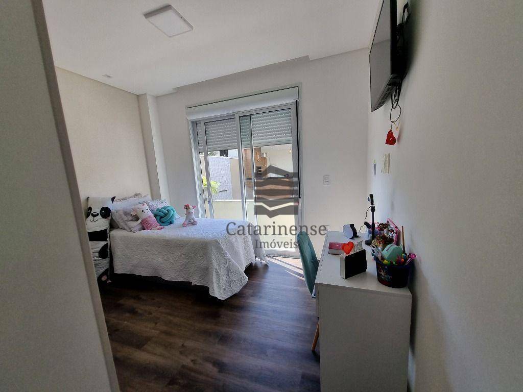 Casa à venda com 3 quartos, 187m² - Foto 37