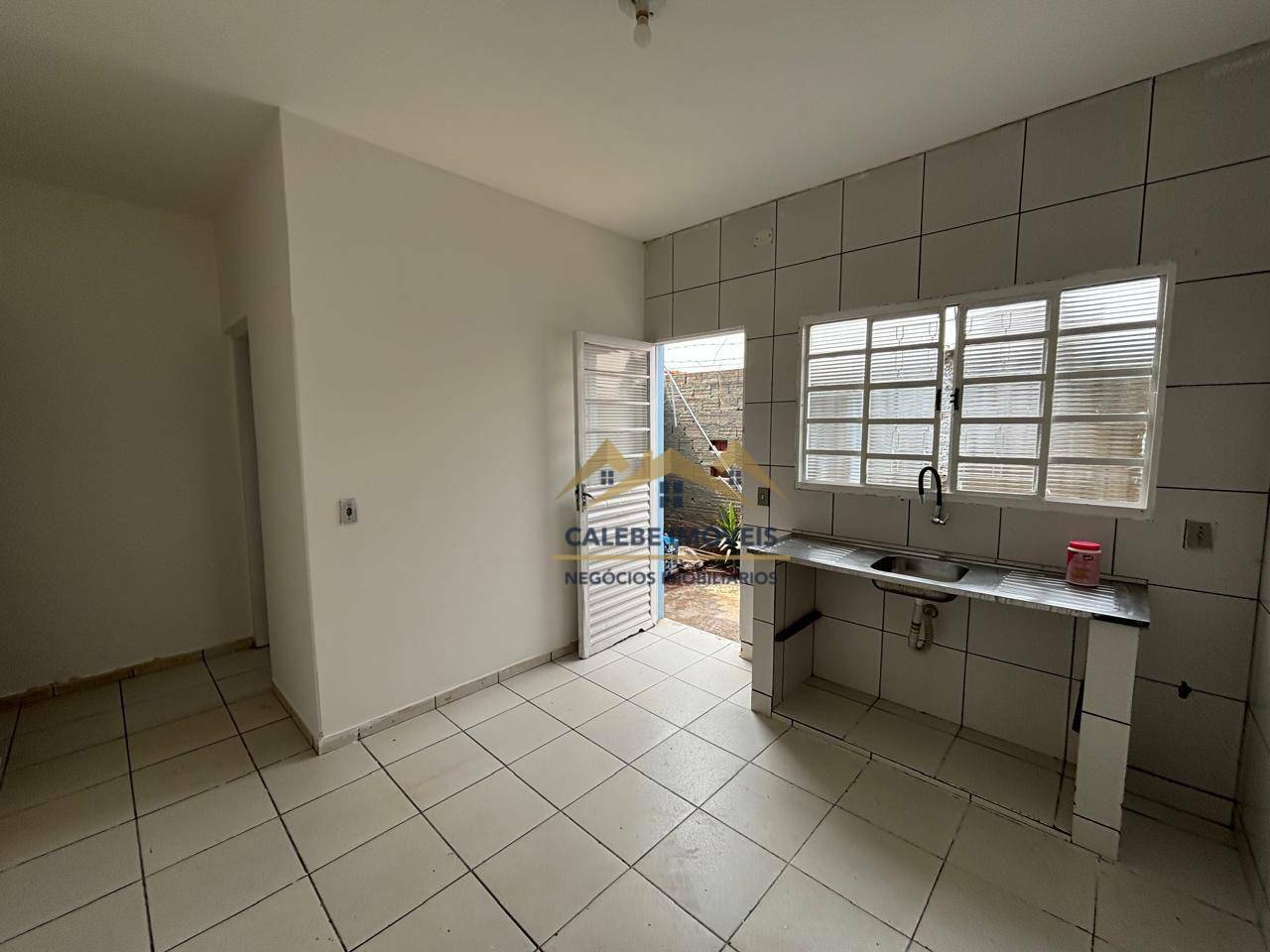 Casa à venda com 4 quartos, 125m² - Foto 16