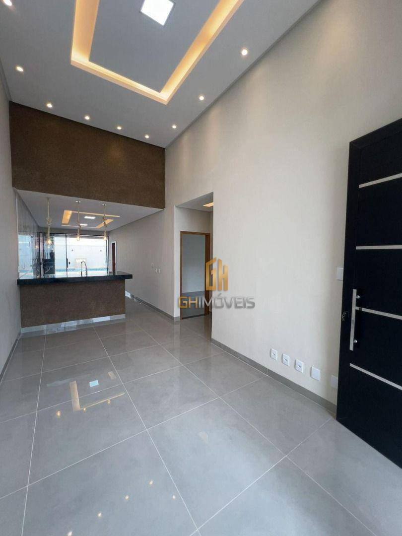 Casa à venda com 3 quartos, 151m² - Foto 4