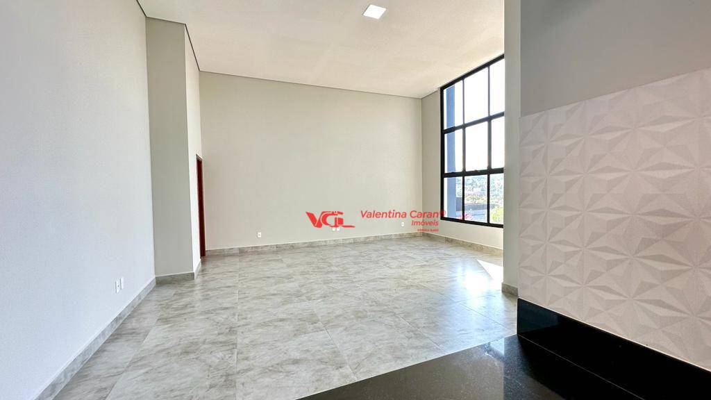 Casa de Condomínio à venda com 3 quartos, 191m² - Foto 4