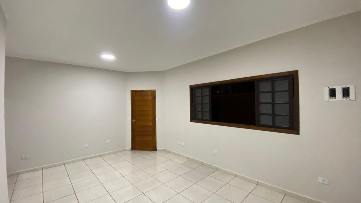 Casa à venda com 3 quartos, 260m² - Foto 18