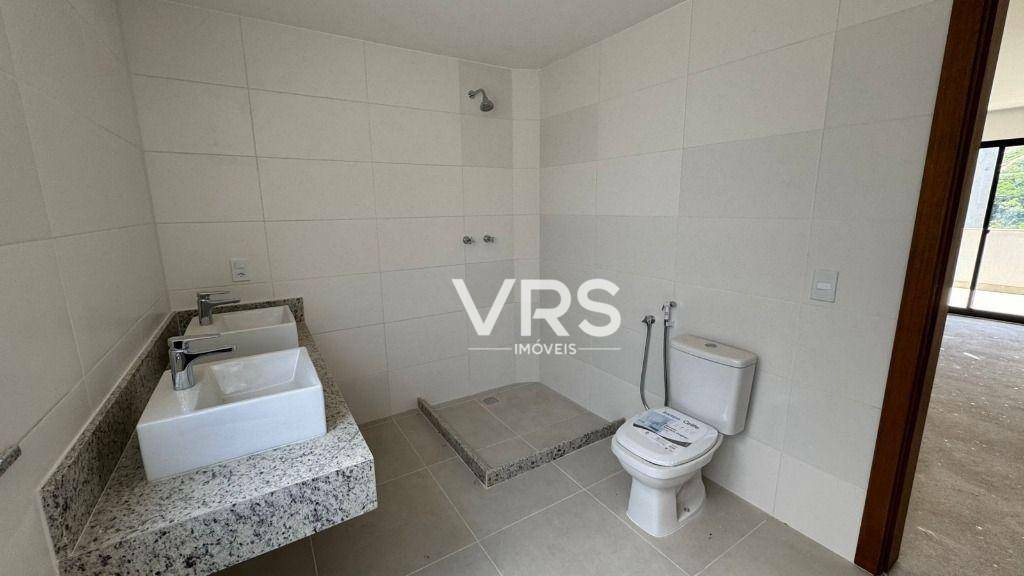 Apartamento à venda com 3 quartos, 130m² - Foto 7