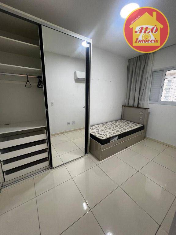 Apartamento à venda com 2 quartos, 77m² - Foto 17