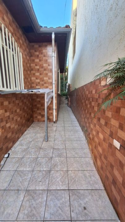 Casa à venda com 3 quartos, 90m² - Foto 16