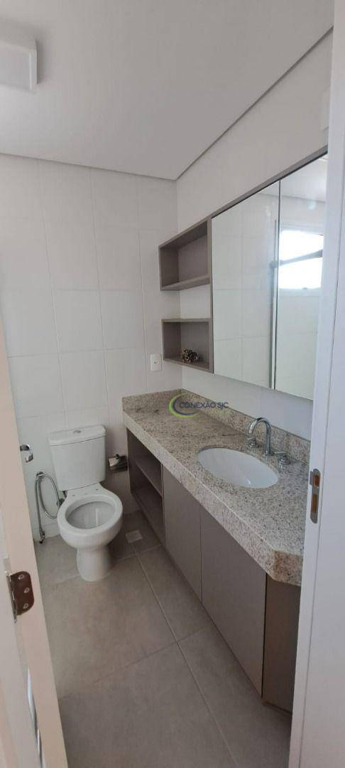 Apartamento para alugar com 3 quartos, 90m² - Foto 3