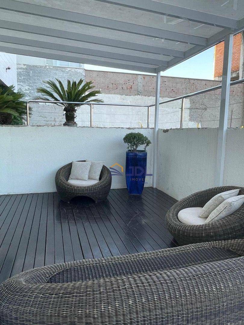 Apartamento à venda com 3 quartos, 104m² - Foto 3