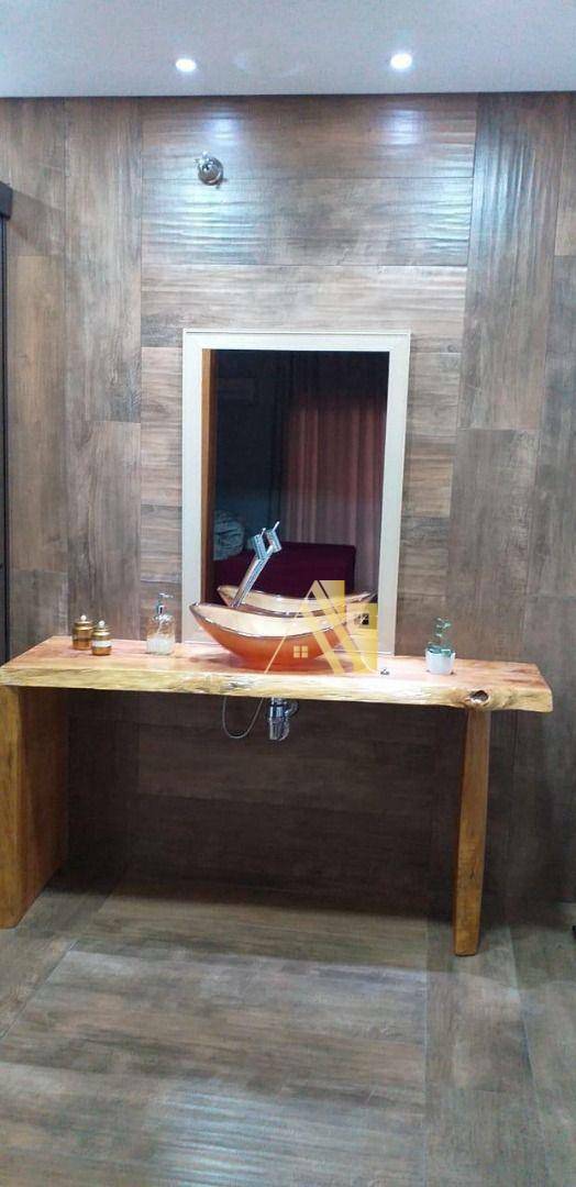 Sobrado, 3 quartos, 221 m² - Foto 3