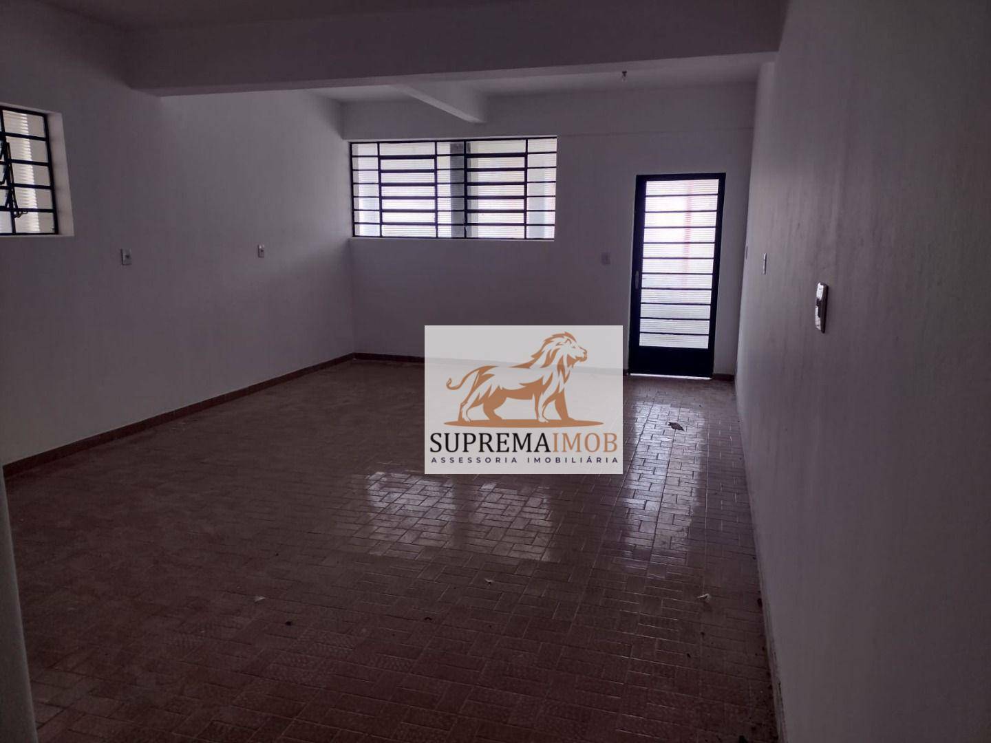 Casa à venda com 3 quartos, 273m² - Foto 4