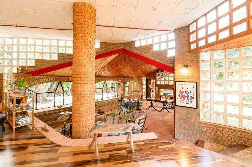 Casa de Condomínio à venda com 6 quartos, 557m² - Foto 9