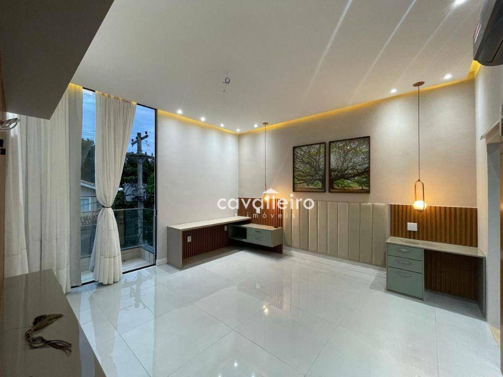 Casa de Condomínio à venda com 4 quartos, 330m² - Foto 18