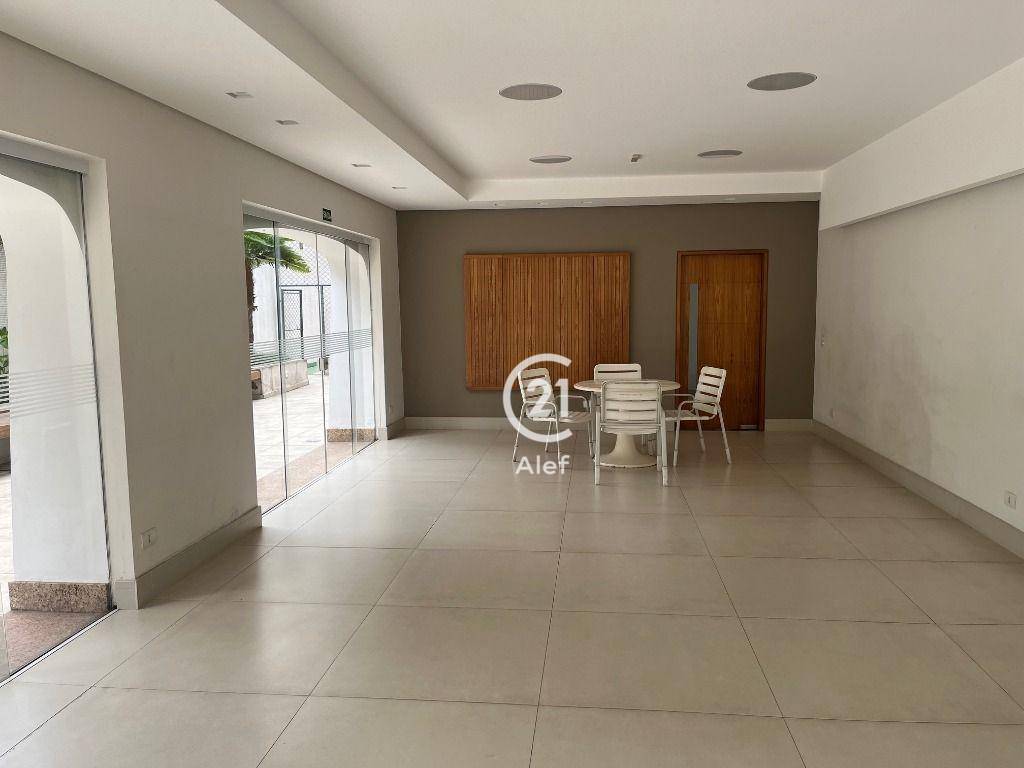 Apartamento à venda com 3 quartos, 288m² - Foto 47