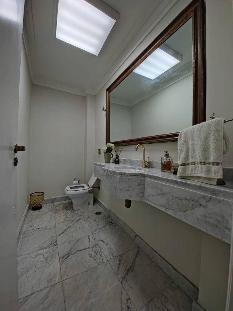 Casa de Condomínio à venda com 3 quartos, 600m² - Foto 17