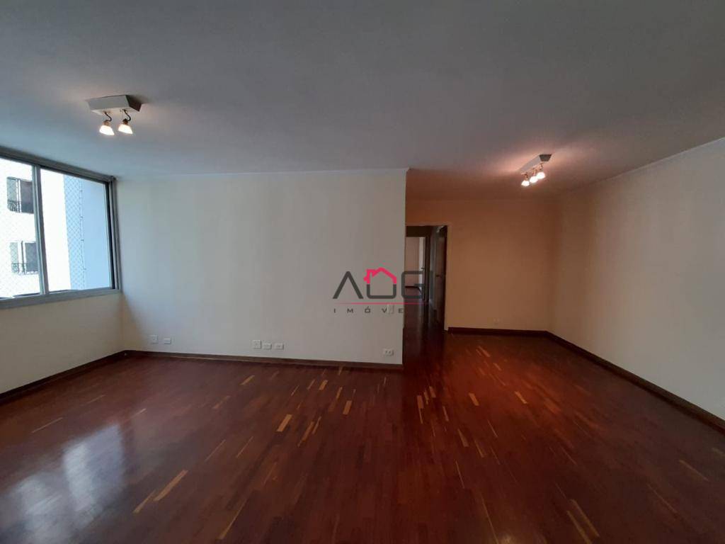 Apartamento para alugar com 3 quartos, 128m² - Foto 1