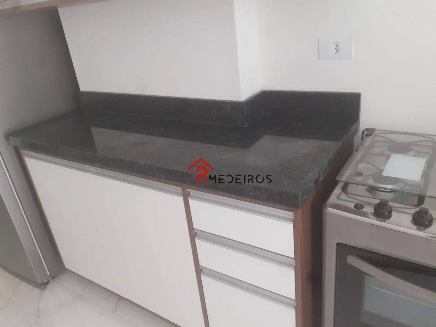 Apartamento à venda com 2 quartos, 84m² - Foto 10